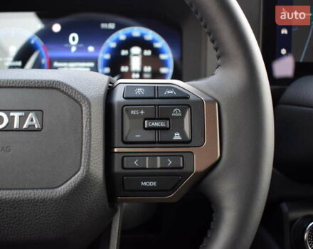 Черный Тойота Ленд Крузер Прадо, объемом двигателя 2.8 л и пробегом 1 тыс. км за 64200 $, фото 23 на Automoto.ua