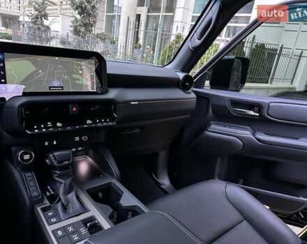 Черный Тойота Ленд Крузер Прадо, объемом двигателя 2.8 л и пробегом 9 тыс. км за 68900 $, фото 51 на Automoto.ua