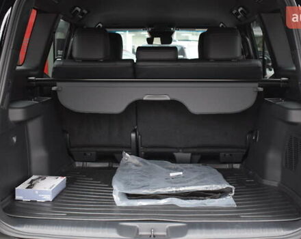 Черный Тойота Ленд Крузер Прадо, объемом двигателя 2.8 л и пробегом 1 тыс. км за 70500 $, фото 9 на Automoto.ua