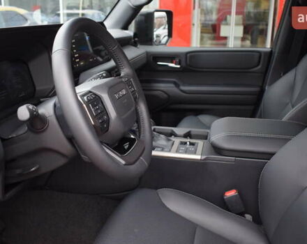 Черный Тойота Ленд Крузер Прадо, объемом двигателя 2.8 л и пробегом 1 тыс. км за 70500 $, фото 11 на Automoto.ua