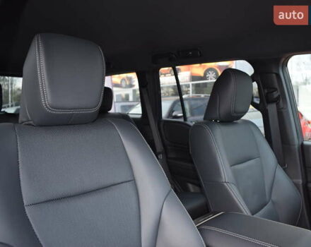 Черный Тойота Ленд Крузер Прадо, объемом двигателя 2.8 л и пробегом 1 тыс. км за 64200 $, фото 28 на Automoto.ua