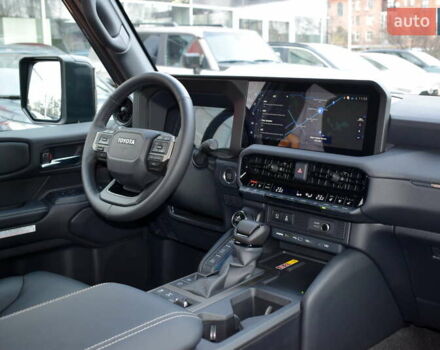 Черный Тойота Ленд Крузер Прадо, объемом двигателя 2.8 л и пробегом 1 тыс. км за 64200 $, фото 27 на Automoto.ua