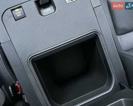 Черный Тойота Ленд Крузер Прадо, объемом двигателя 2.8 л и пробегом 9 тыс. км за 68900 $, фото 48 на Automoto.ua