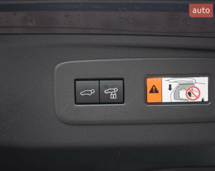 Черный Тойота Ленд Крузер Прадо, объемом двигателя 2.8 л и пробегом 1 тыс. км за 64200 $, фото 32 на Automoto.ua