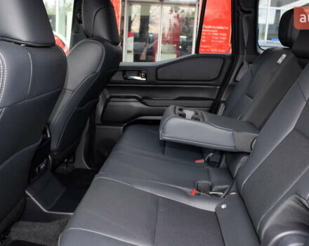 Черный Тойота Ленд Крузер Прадо, объемом двигателя 2.8 л и пробегом 1 тыс. км за 64200 $, фото 10 на Automoto.ua