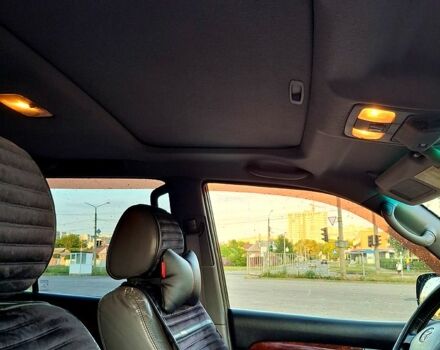 Черный Тойота Ленд Крузер Прадо, объемом двигателя 4 л и пробегом 400 тыс. км за 13000 $, фото 1 на Automoto.ua