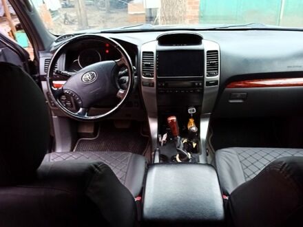 Тойота Ленд Крузер Прадо 2008 в Харькове на Automoto.ua Черный Тойота Ленд Крузер Прадо, объемом двигателя 4 л и пробегом 231 тыс. км за 16650 $, фото 1 на Automoto.ua