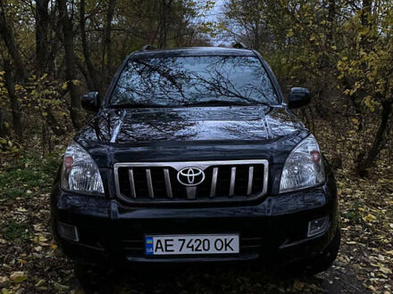 Черный Тойота Ленд Крузер Прадо, объемом двигателя 4 л и пробегом 690 тыс. км за 14500 $, фото 1 на Automoto.ua
