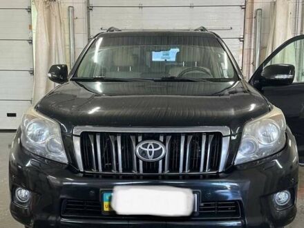 Тойота Ленд Крузер Прадо 2009 у Харкові на Automoto.ua Чорний Тойота Ленд Крузер Прадо, об'ємом двигуна 4 л та пробігом 315 тис. км за 21999 $, фото 1 на Automoto.ua