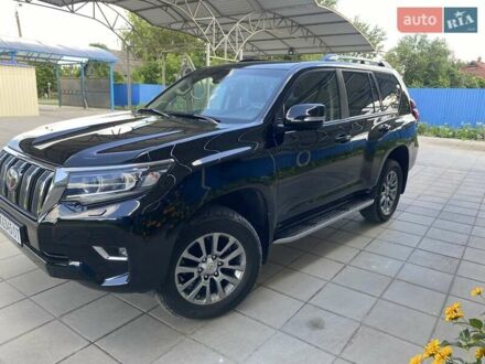 Тойота Ленд Крузер Прадо 2019 у Ахтырке на Automoto.ua Чорний Тойота Ленд Крузер Прадо, об'ємом двигуна 3.96 л та пробігом 69 тис. км за 42999 $, фото 1 на Automoto.ua