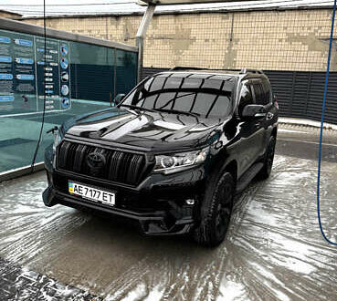 Черный Тойота Ленд Крузер Прадо, объемом двигателя 3.96 л и пробегом 80 тыс. км за 42000 $, фото 1 на Automoto.ua