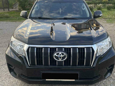 Черный Тойота Ленд Крузер Прадо, объемом двигателя 2.69 л и пробегом 65 тыс. км за 35366 $, фото 1 на Automoto.ua