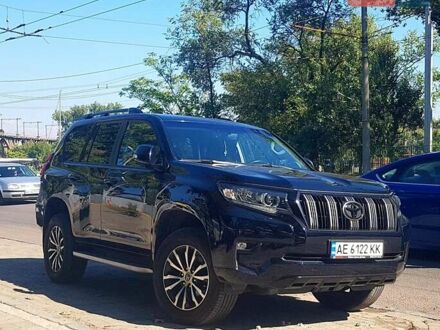 Тойота Ленд Крузер Прадо 2019 в Днепре (Днепропетровске) на Automoto.ua Черный Тойота Ленд Крузер Прадо, объемом двигателя 4 л и пробегом 72 тыс. км за 40500 $, фото 1 на Automoto.ua