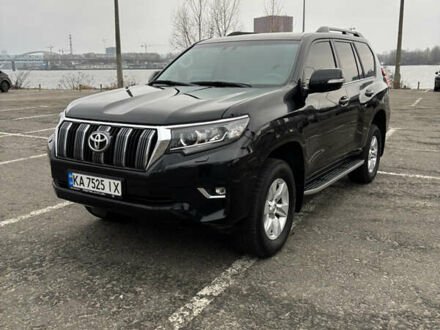 Тойота Ленд Крузер Прадо 2020 у Києві на Automoto.ua Чорний Тойота Ленд Крузер Прадо, об'ємом двигуна 3.96 л та пробігом 118 тис. км за 40000 $, фото 1 на Automoto.ua