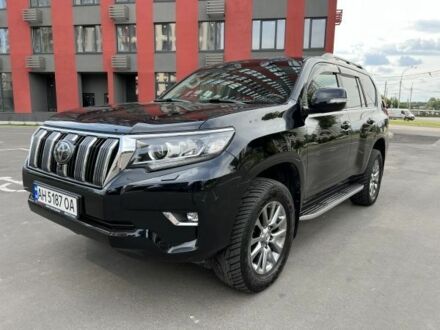 Тойота Ленд Крузер Прадо 2020 в Киеве на Automoto.ua Черный Тойота Ленд Крузер Прадо, объемом двигателя 4 л и пробегом 93 тыс. км за 53900 $, фото 1 на Automoto.ua