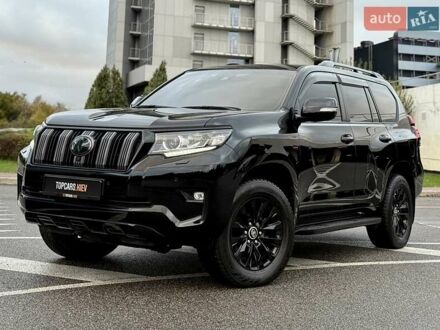 Тойота Ленд Крузер Прадо 2020 в Киеве на Automoto.ua Черный Тойота Ленд Крузер Прадо, объемом двигателя 3.96 л и пробегом 72 тыс. км за 54900 $, фото 1 на Automoto.ua