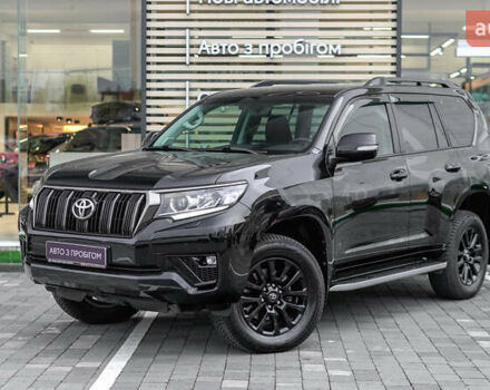 Черный Тойота Ленд Крузер Прадо, объемом двигателя 3.96 л и пробегом 31 тыс. км за 43948 $, фото 1 на Automoto.ua