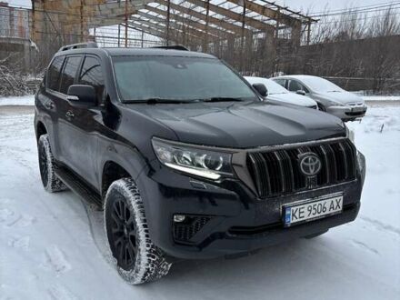 Черный Тойота Ленд Крузер Прадо, объемом двигателя 2.76 л и пробегом 34 тыс. км за 58000 $, фото 1 на Automoto.ua