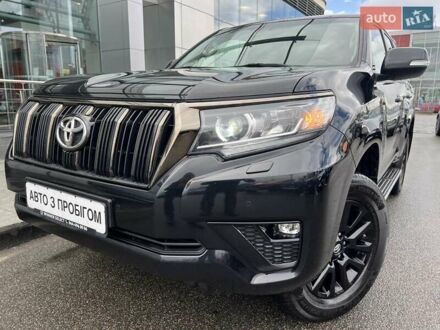 Тойота Ленд Крузер Прадо 2022 у Києві на Automoto.ua Чорний Тойота Ленд Крузер Прадо, об'ємом двигуна 3.96 л та пробігом 90 тис. км за 44115 $, фото 1 на Automoto.ua