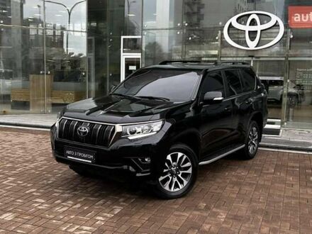 Черный Тойота Ленд Крузер Прадо, объемом двигателя 3.96 л и пробегом 31 тыс. км за 57942 $, фото 1 на Automoto.ua