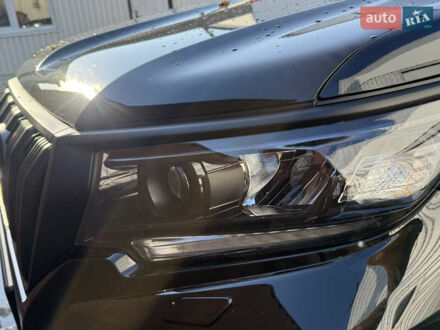 Черный Тойота Ленд Крузер Прадо, объемом двигателя 2.8 л и пробегом 64 тыс. км за 59000 $, фото 1 на Automoto.ua