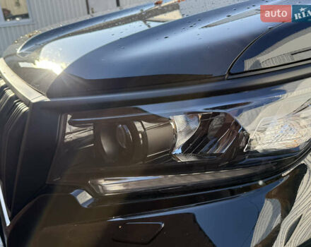 Черный Тойота Ленд Крузер Прадо, объемом двигателя 2.8 л и пробегом 64 тыс. км за 59000 $, фото 1 на Automoto.ua