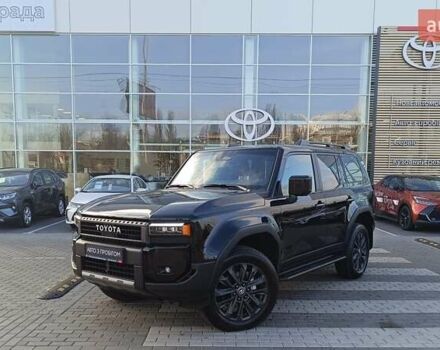 Черный Тойота Ленд Крузер Прадо, объемом двигателя 2.39 л и пробегом 34 тыс. км за 64729 $, фото 1 на Automoto.ua