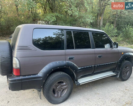 Коричневый Тойота Ленд Крузер Прадо, объемом двигателя 3 л и пробегом 300 тыс. км за 6500 $, фото 6 на Automoto.ua