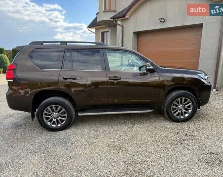 Коричневый Тойота Ленд Крузер Прадо, объемом двигателя 2.8 л и пробегом 172 тыс. км за 47000 $, фото 9 на Automoto.ua