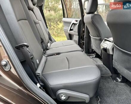 Коричневый Тойота Ленд Крузер Прадо, объемом двигателя 3.96 л и пробегом 37 тыс. км за 46999 $, фото 120 на Automoto.ua