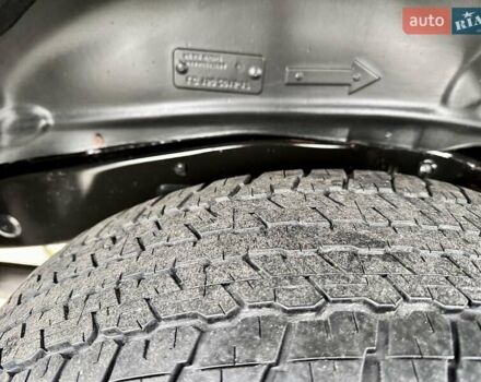 Коричневый Тойота Ленд Крузер Прадо, объемом двигателя 3.96 л и пробегом 37 тыс. км за 46999 $, фото 17 на Automoto.ua