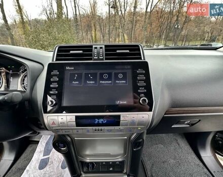 Коричневый Тойота Ленд Крузер Прадо, объемом двигателя 3.96 л и пробегом 37 тыс. км за 46999 $, фото 124 на Automoto.ua