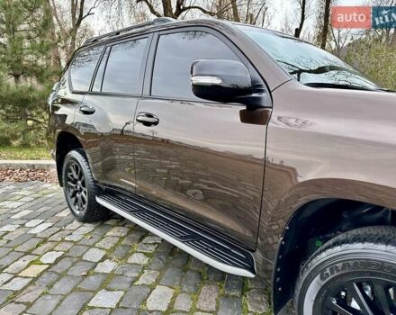 Коричневый Тойота Ленд Крузер Прадо, объемом двигателя 3.96 л и пробегом 37 тыс. км за 46999 $, фото 12 на Automoto.ua