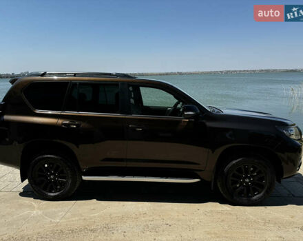 Коричневий Тойота Ленд Крузер Прадо, об'ємом двигуна 3.96 л та пробігом 145 тис. км за 42000 $, фото 2 на Automoto.ua