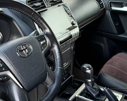 Коричневий Тойота Ленд Крузер Прадо, об'ємом двигуна 3.96 л та пробігом 145 тис. км за 42000 $, фото 10 на Automoto.ua