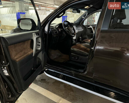 Коричневий Тойота Ленд Крузер Прадо, об'ємом двигуна 3.96 л та пробігом 145 тис. км за 42000 $, фото 9 на Automoto.ua