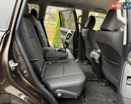 Коричневий Тойота Ленд Крузер Прадо, об'ємом двигуна 3.96 л та пробігом 65 тис. км за 46950 $, фото 51 на Automoto.ua