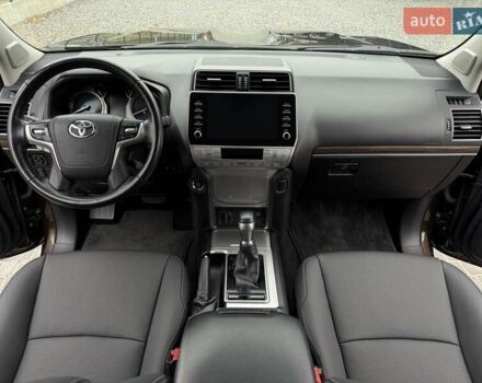 Коричневий Тойота Ленд Крузер Прадо, об'ємом двигуна 3.96 л та пробігом 65 тис. км за 46950 $, фото 40 на Automoto.ua