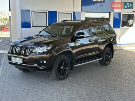 Тойота Ленд Крузер Прадо 2021 у Дніпро (Дніпропетровську) на Automoto.ua Коричневий Тойота Ленд Крузер Прадо, об'ємом двигуна 3.96 л та пробігом 104 тис. км за 41200 $, фото 1 на Automoto.ua