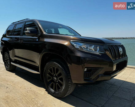 Коричневий Тойота Ленд Крузер Прадо, об'ємом двигуна 3.96 л та пробігом 145 тис. км за 42000 $, фото 1 на Automoto.ua