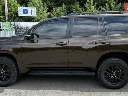 Тойота Ленд Крузер Прадо 2021 в Днепре (Днепропетровске) на Automoto.ua Коричневый Тойота Ленд Крузер Прадо, объемом двигателя 3.96 л и пробегом 133 тыс. км за 43000 $, фото 1 на Automoto.ua