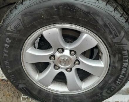 Красный Тойота Ленд Крузер Прадо, объемом двигателя 3.96 л и пробегом 203 тыс. км за 12000 $, фото 14 на Automoto.ua