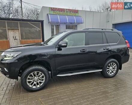 Красный Тойота Ленд Крузер Прадо, объемом двигателя 3.96 л и пробегом 148 тыс. км за 46000 $, фото 17 на Automoto.ua