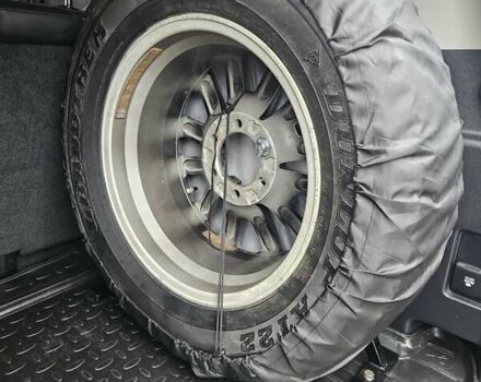 Красный Тойота Ленд Крузер Прадо, объемом двигателя 3.96 л и пробегом 148 тыс. км за 46000 $, фото 57 на Automoto.ua