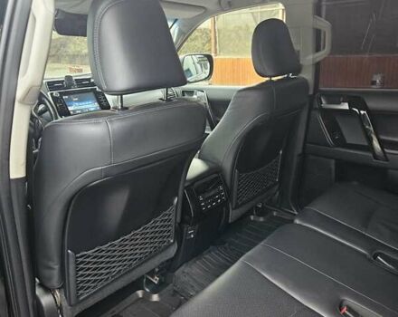 Красный Тойота Ленд Крузер Прадо, объемом двигателя 3.96 л и пробегом 148 тыс. км за 46000 $, фото 99 на Automoto.ua