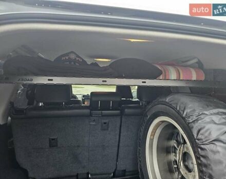 Красный Тойота Ленд Крузер Прадо, объемом двигателя 3.96 л и пробегом 148 тыс. км за 46000 $, фото 58 на Automoto.ua