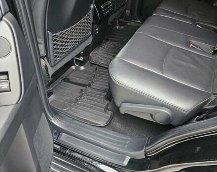 Красный Тойота Ленд Крузер Прадо, объемом двигателя 3.96 л и пробегом 148 тыс. км за 46000 $, фото 81 на Automoto.ua