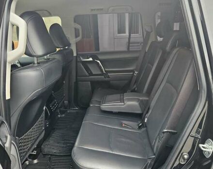 Красный Тойота Ленд Крузер Прадо, объемом двигателя 3.96 л и пробегом 148 тыс. км за 46000 $, фото 76 на Automoto.ua