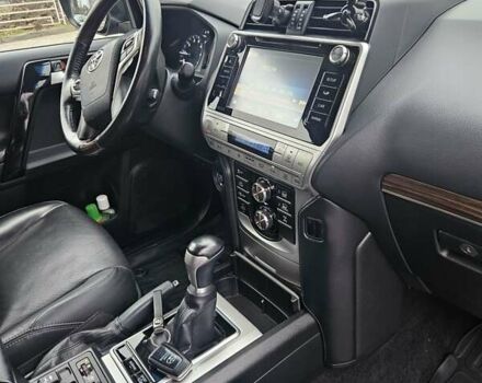 Красный Тойота Ленд Крузер Прадо, объемом двигателя 3.96 л и пробегом 148 тыс. км за 46000 $, фото 89 на Automoto.ua