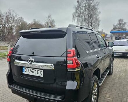 Красный Тойота Ленд Крузер Прадо, объемом двигателя 3.96 л и пробегом 148 тыс. км за 46000 $, фото 28 на Automoto.ua